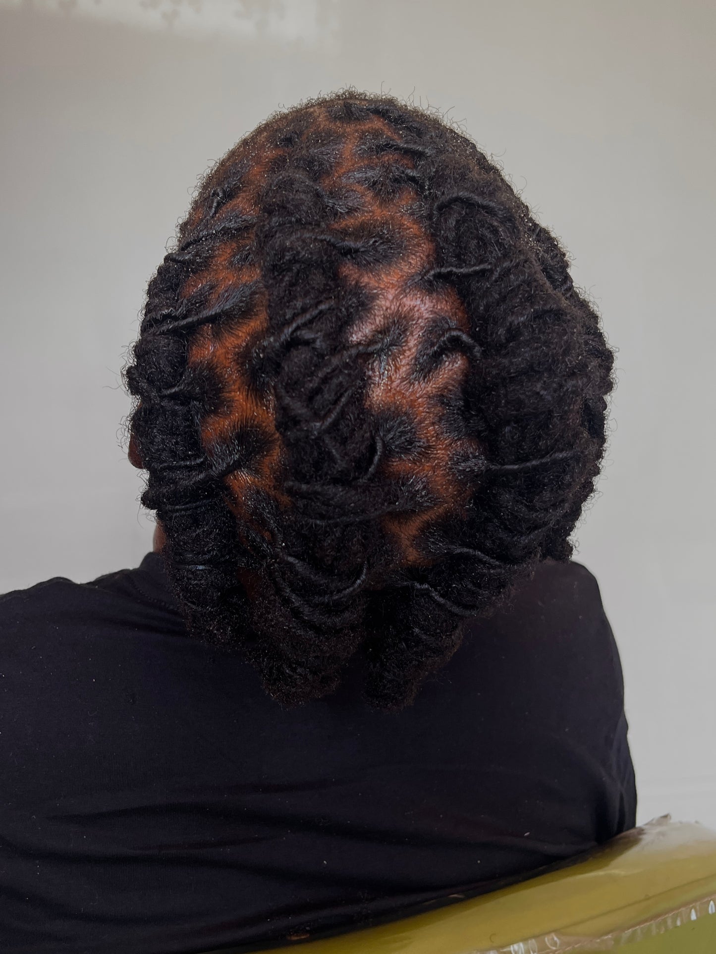 BARELL TWISTS LOCS